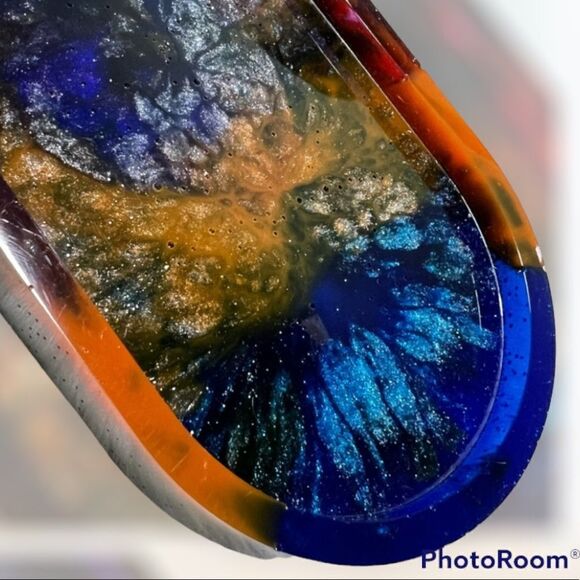 Handcrafted Resin Tray - Picture 1 of 5